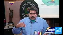 Almagro pide a Maduro que firme 