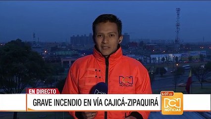 Bomberos controlaron incendio en vía Cajicá-Zipaquirá