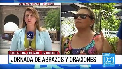 Sigue polémica por prohibición de abrazos en Cartagena