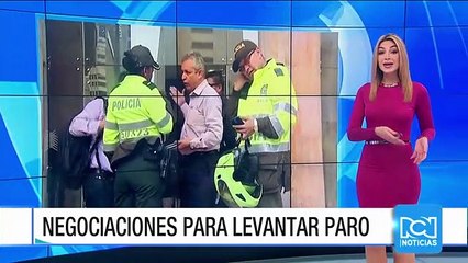 Camioneros se comprometen a no bloquear las vías del país: Mintransporte