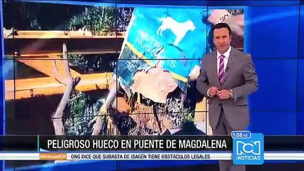 Peligroso hueco en el puente que comunica a Fundación y Aracataca, Magdalena