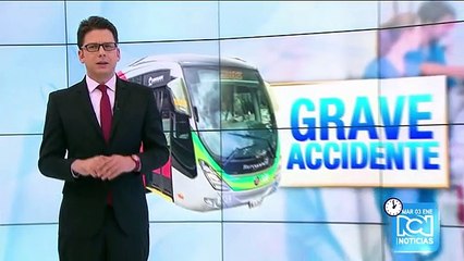 Accidente de tres buses de Transmilenio dejó 10 personas lesionadas