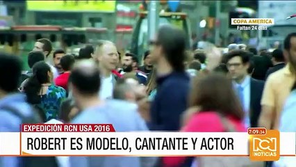 Así se gana la vida un vaquero nudista en Nueva York