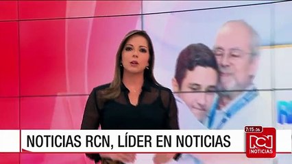 Así fue el abrazo entre el hijo de 'Jorge 40' y el hermano de 'Simón Trinidad'