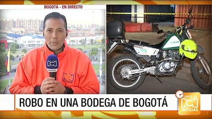 Roban bodega de plásticos en Puente Aranda