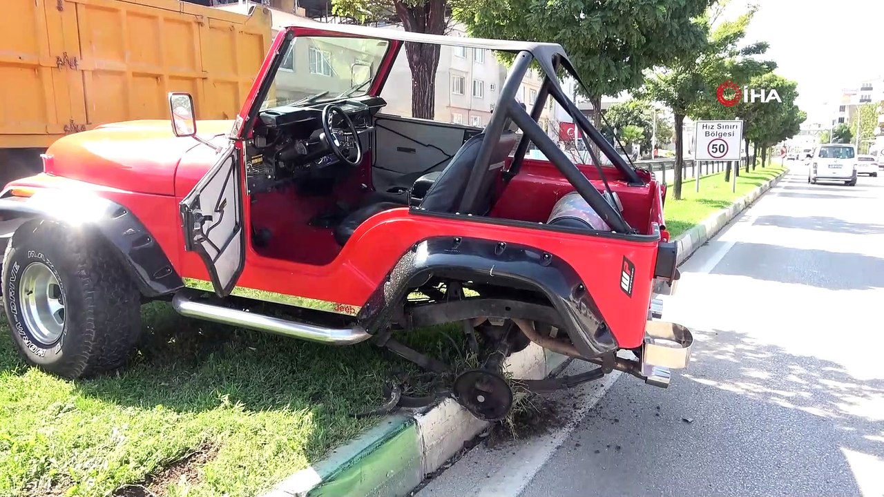 Kaza yapan arazi aracının tekeri koptu salça yapan vatandaş ölümden kıl payı kurtuldu