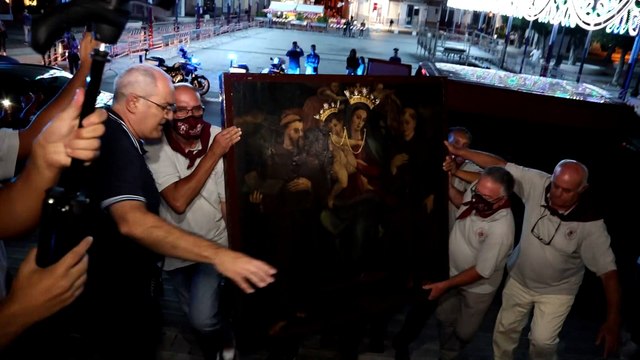 Arrivo al Duomo di Reggio Calabria del Quadro della Madonna della Consolazione