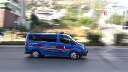 Kapkaç şüphelisi jandarmadan kaçamadı