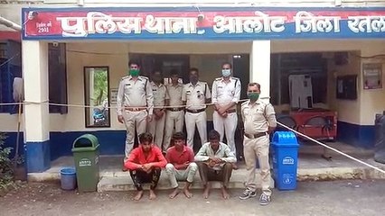 3 गोवंश तस्करों को किया गिरफ्तार एवं एक पिक अप वाहन जप्त