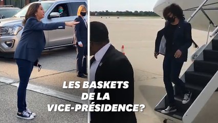 Kamala Harris fait campagne en Converse et ça fait beaucoup réagir