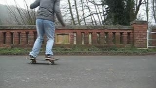 Game of skate : Heelflip