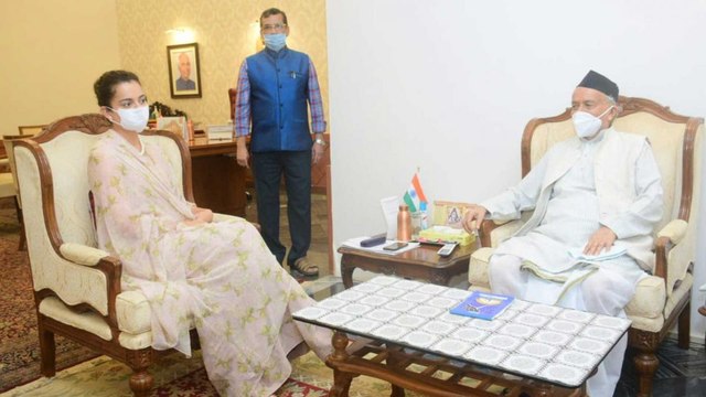 Shiv Sena smelling politics in Kangana-Governor meet