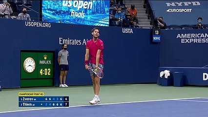 Une dernière faute de Zverev et Thiem a pu s'écrouler de bonheur : La balle de match en images