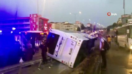 Şehirler arası tolcu otobüsü E-5'de yan yattı... Çok sayıda yaralı var