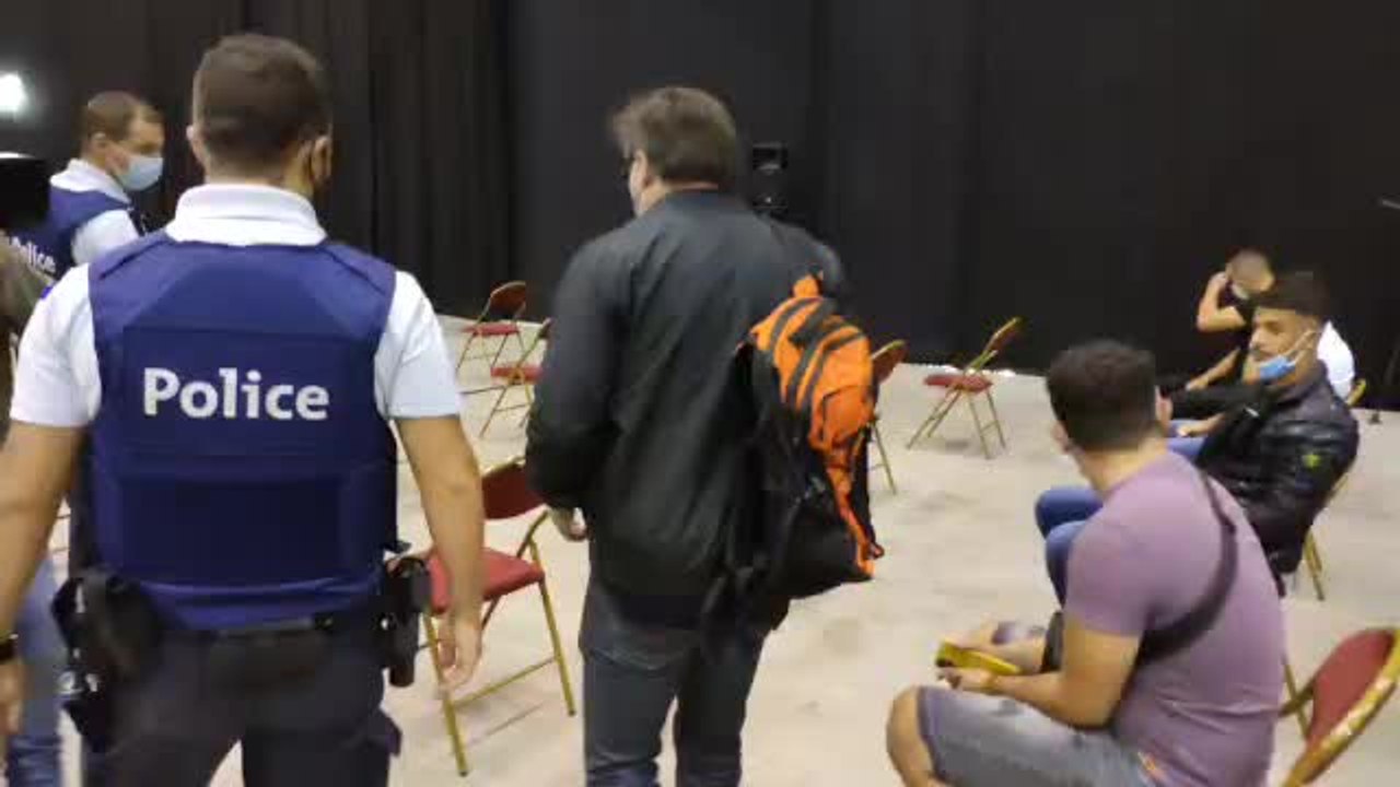 Arrivée de Stéphane Pauwels à son procès