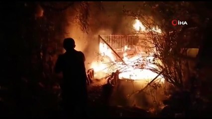 Mangal ateşinden otlara sıçrayan alevler az kalsın faciaya neden oluyordu