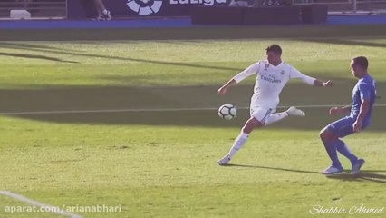 Cristiano Ronaldo ● Amazing Skills & Goalsᴴᴰ