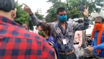 इंदौर: निगम की स्पॉट फाइन कार्रवाई के दौरान हुआ हंगामा, कांग्रेस के पूर्व पार्षद ने जताया विरोध, देखिए वीडियो