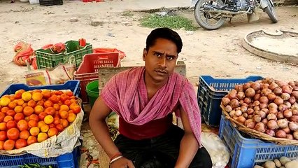 औरैया: आलू गरीब की थाली से गयाब होने की कगार पर