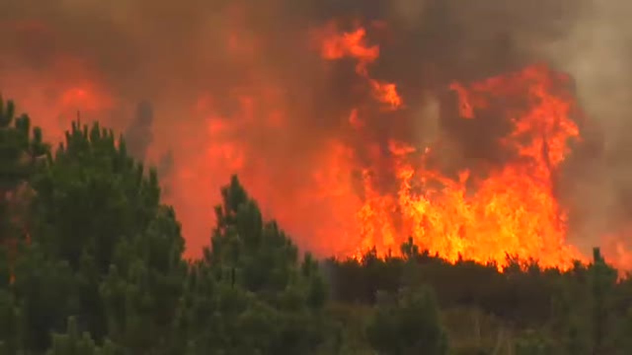 Ya se han quemado más de 6500 hectáreas en los incendios de Ourense