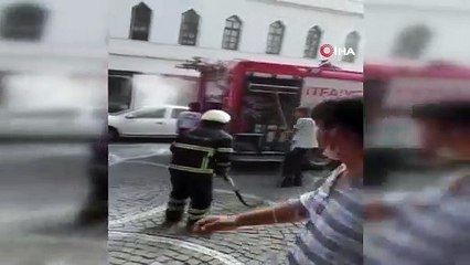 Yasak yere park edilen araçta yangın çıktı