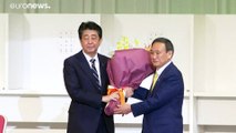 Yoshihide Suga é o próximo líder do Japão