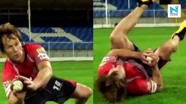 ‘Still manage to fly at 51’: Jonty Rhodes takes a stunning one-handed catch during KXIP practice session