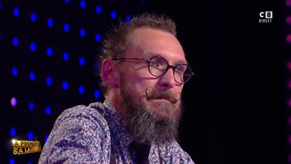 Laurent réussira-t-il à faire plier la barre de fer ?