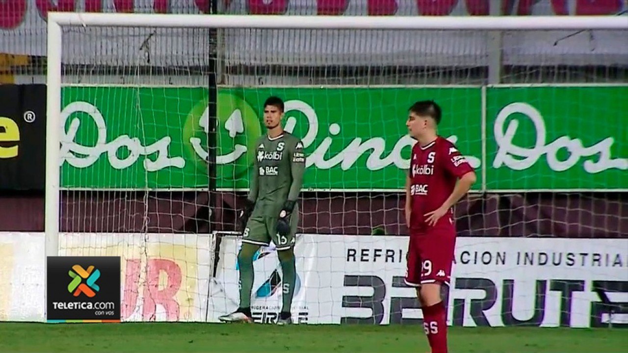 td7-saprissa-mantiene-su-valla-invicta-140920