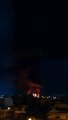 Grande incendio tra Andria e Barletta, fumo rosso visibile a grande distanza