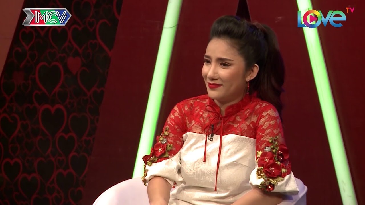 Đã qua hai mối tình mà môi em vẫn còn trinh