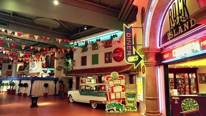 30 years of Meadowhall memories - from Catherine Zeta Jones, and Simon Cowell, to tea dances, Meadowhall Television, and Christmas concerts