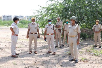 जेल से भागा हिस्ट्रीशीटर घरवालों से मिलने आया