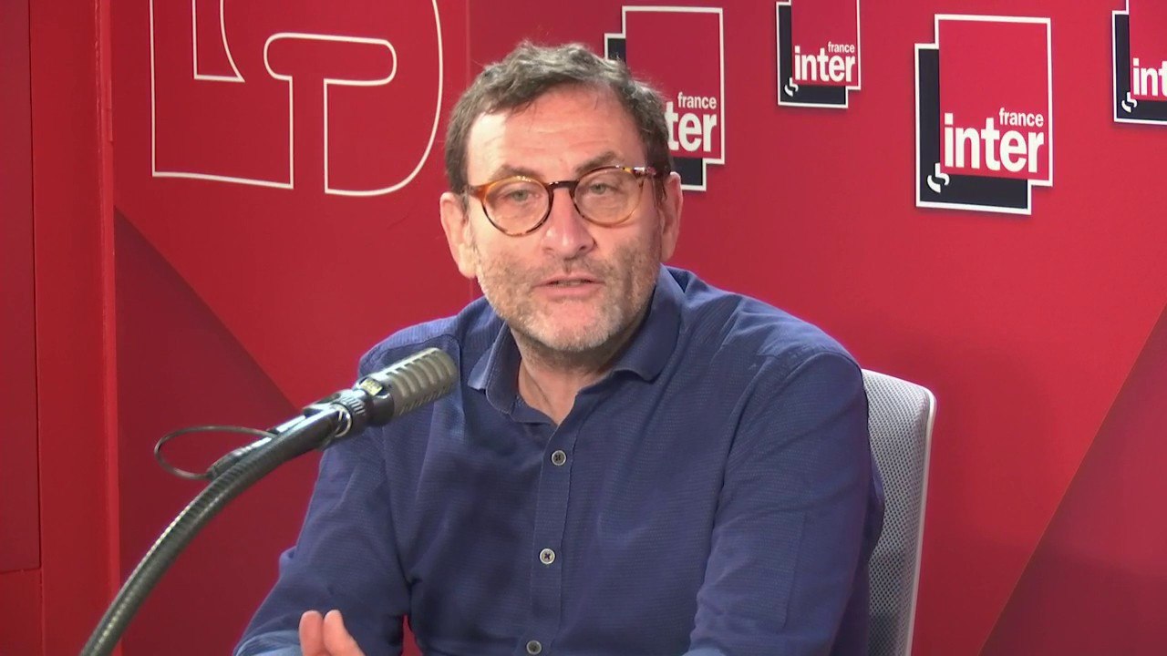 "On tâtonne sur un virus qui n’a même pas un an ! Ça a été projeté dans les médias, vous avez fait des vedettes de certains qui avaient des positions qui scientifiquement ne tenaient pas" (Mathias Wargon)
