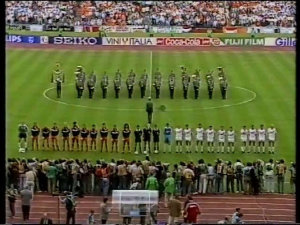 PAYS.BAS   -  URSS     -   1988  -