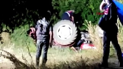 50 yıl önce babası şimdi de oğlu aynı traktörün altında kalarak can verdi