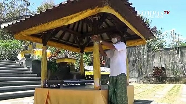 Menengok Persiapan Hari Raya Galungan Umat Hindu di Malang
