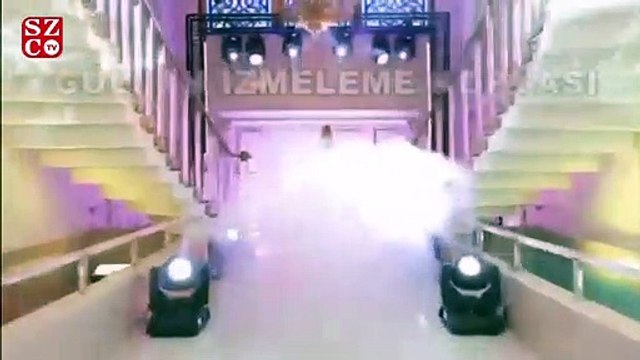 Modacı Gülşah Saraçoğlu'nun podyumda zor anları