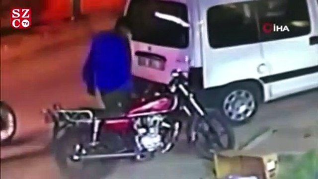 Kalçasıyla kontrol edip motosikleti çaldı