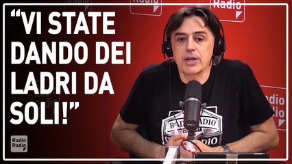 "Non lo capite? È ovvio che chi vuole dominare un paese tende a diminuirne la rappresentanza!" ► Duranti
