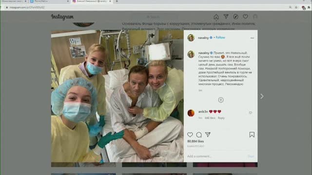 Primera foto del opositor ruso Navalny tras ser envenenado