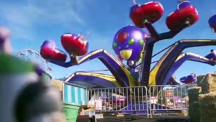 Toy Story 4 Film Clip - Buzz-actie