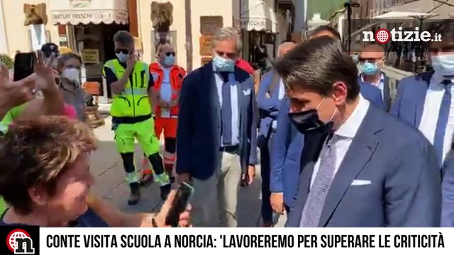Conte dagli studenti a Norcia: Se perdiamo la sfida del Recovery, mandateci a casa