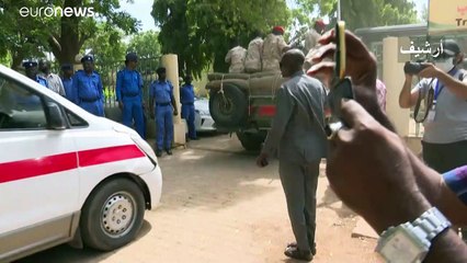 تأجيل محاكمة البشير ومتهمين آخرين عن انقلاب 1989 إلى الأسبوع المقبل