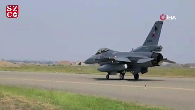 Türk F-16’ları ve Azerbaycan savaş uçakları Azerbaycan semalarında