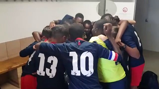 Suite de la célébration des U14, après le match contre Combs-la-Ville
