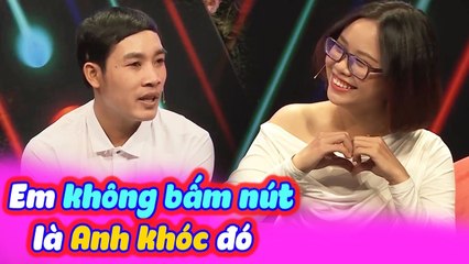 Chàng Nhút Nhát Hiền Lành Đến Mức Cô Gái Phải Đồng Ý Bấm Nút Hẹn Hò Khiến Cả Trường Quay Hoan Hỉ
