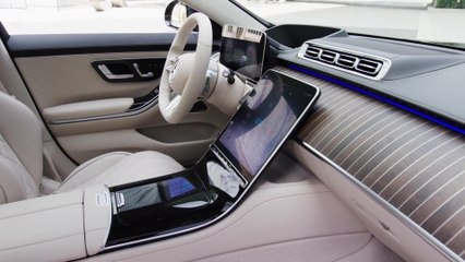Die neue Mercedes-Benz S-Klasse - die Aktive Ambientebeleuchtung