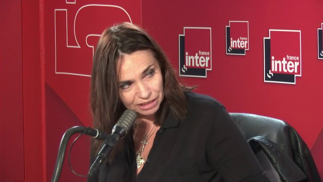 Les sorcières c’était des femmes puissantes, qui devaient faire peur aux hommes (Béatrice Dalle)