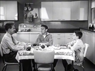 Classic TV Shows - The Adventures of Ozzie and Harriet -  "The Day After Thanksgiving"  (1952 Season 1)